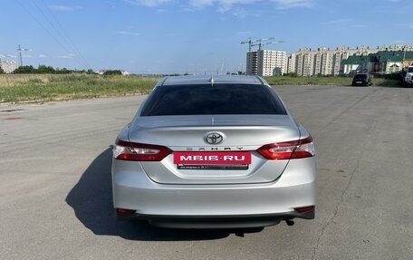 Toyota Camry, 2021 год, 3 000 000 рублей, 6 фотография