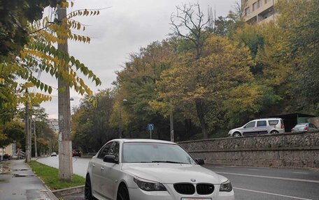 BMW 5 серия, 2010 год, 1 750 000 рублей, 6 фотография