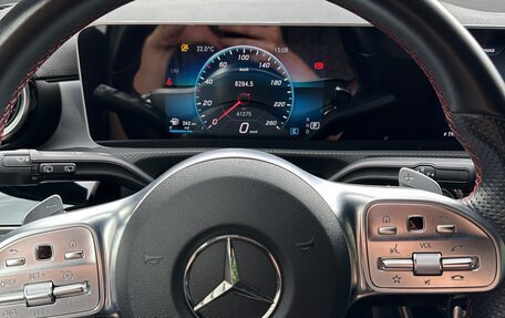 Mercedes-Benz A-Класс, 2019 год, 3 200 000 рублей, 7 фотография