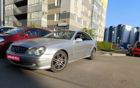 Mercedes-Benz CLK-Класс, 2004 год, 700 000 рублей, 1 фотография