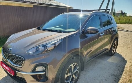 KIA Sportage IV рестайлинг, 2019 год, 2 630 000 рублей, 3 фотография