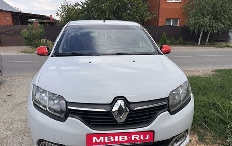 Renault Logan II, 2018 год, 730 000 рублей, 2 фотография