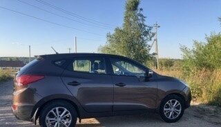 Hyundai ix35 I рестайлинг, 2013 год, 1 350 000 рублей, 2 фотография