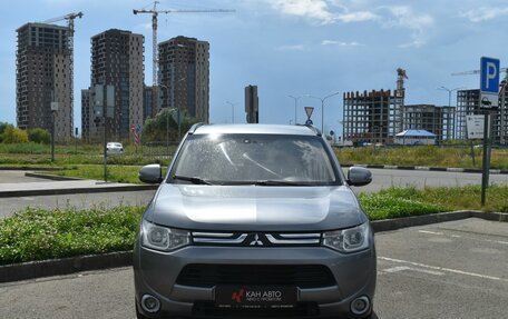 Mitsubishi Outlander III рестайлинг 3, 2012 год, 1 610 700 рублей, 3 фотография