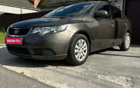 KIA Cerato III, 2010 год, 730 000 рублей, 1 фотография