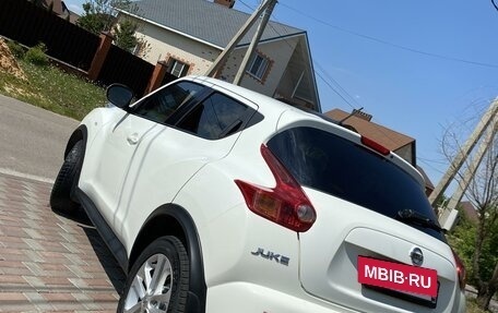 Nissan Juke II, 2011 год, 919 000 рублей, 3 фотография