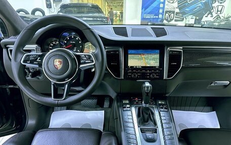 Porsche Macan I рестайлинг, 2015 год, 3 200 000 рублей, 5 фотография