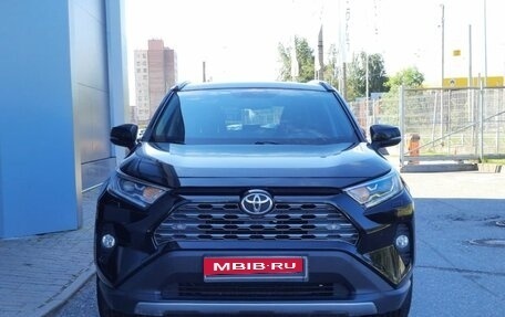 Toyota RAV4, 2021 год, 4 442 000 рублей, 2 фотография