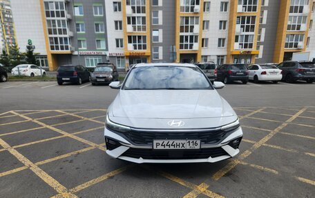 Hyundai Elantra, 2023 год, 2 450 000 рублей, 1 фотография