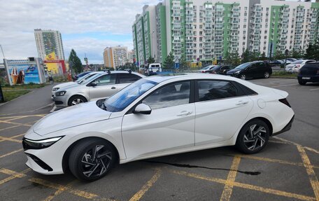 Hyundai Elantra, 2023 год, 2 450 000 рублей, 4 фотография