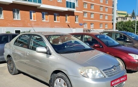 Toyota Corolla, 2004 год, 670 000 рублей, 3 фотография