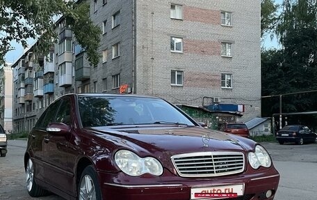 Mercedes-Benz C-Класс, 2002 год, 530 000 рублей, 2 фотография