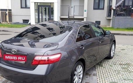 Toyota Camry, 2010 год, 1 550 000 рублей, 5 фотография