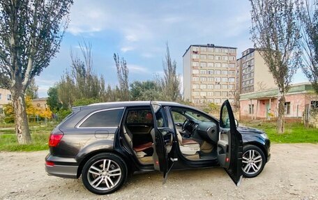 Audi Q7, 2006 год, 1 300 000 рублей, 19 фотография