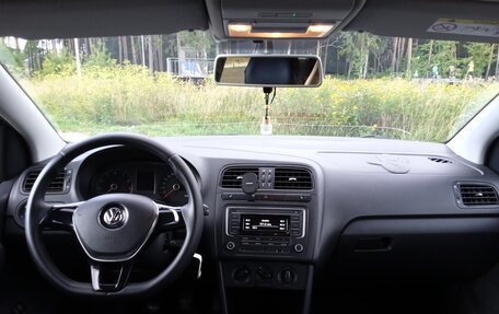 Volkswagen Polo VI (EU Market), 2017 год, 1 025 000 рублей, 7 фотография