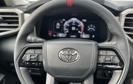 Toyota Tundra, 2023 год, 12 000 000 рублей, 26 фотография