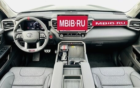 Toyota Tundra, 2023 год, 12 000 000 рублей, 25 фотография