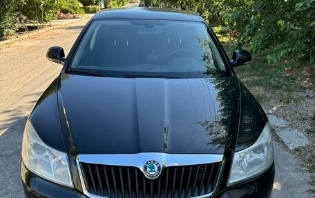 Skoda Octavia, 2011 год, 1 080 000 рублей, 2 фотография