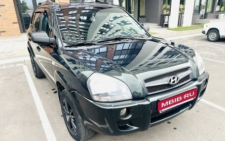 Hyundai Tucson III, 2008 год, 900 000 рублей, 3 фотография