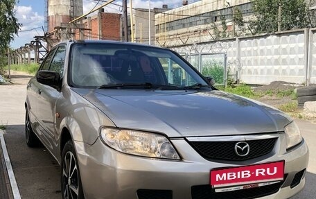 Mazda Familia, 2001 год, 370 000 рублей, 2 фотография