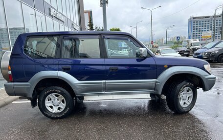 Toyota Land Cruiser Prado 90 рестайлинг, 1998 год, 1 650 000 рублей, 3 фотография