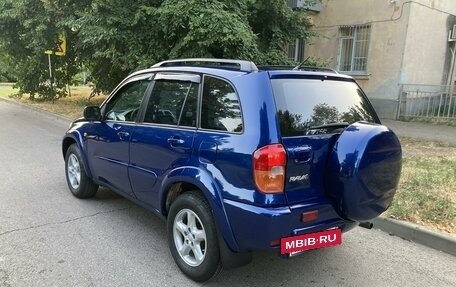 Toyota RAV4, 2003 год, 1 100 000 рублей, 13 фотография