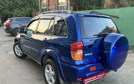 Toyota RAV4, 2003 год, 1 100 000 рублей, 12 фотография