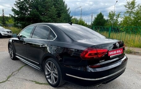 Volkswagen Passat B8 рестайлинг, 2017 год, 1 799 000 рублей, 6 фотография