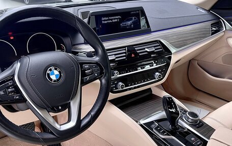 BMW 5 серия, 2018 год, 4 790 000 рублей, 15 фотография