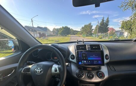 Toyota RAV4, 2012 год, 1 860 000 рублей, 13 фотография