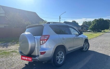 Toyota RAV4, 2012 год, 1 860 000 рублей, 12 фотография