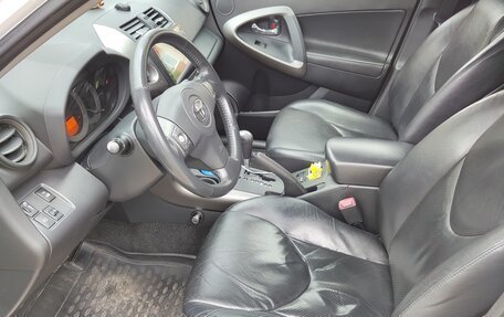 Toyota RAV4, 2011 год, 1 870 000 рублей, 13 фотография