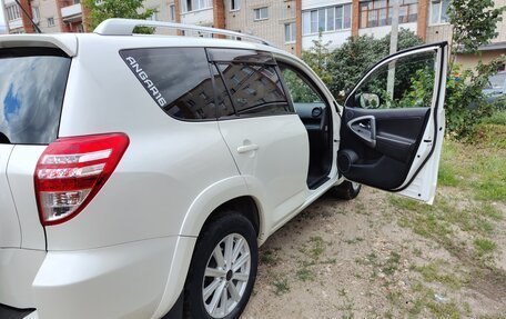 Toyota RAV4, 2011 год, 1 870 000 рублей, 25 фотография