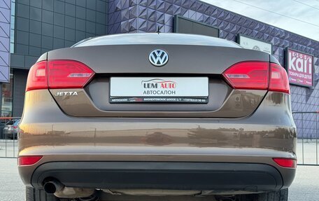 Volkswagen Jetta VI, 2013 год, 1 227 000 рублей, 20 фотография