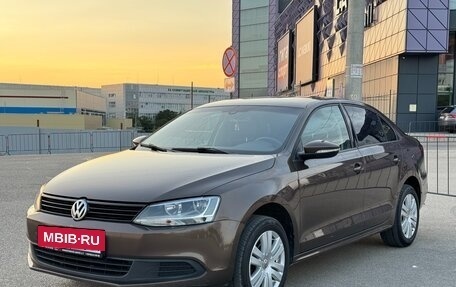 Volkswagen Jetta VI, 2013 год, 1 227 000 рублей, 11 фотография