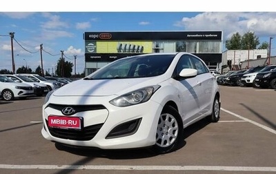 Hyundai i30 II рестайлинг, 2013 год, 999 000 рублей, 1 фотография