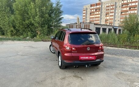 Volkswagen Tiguan I, 2011 год, 1 080 000 рублей, 4 фотография