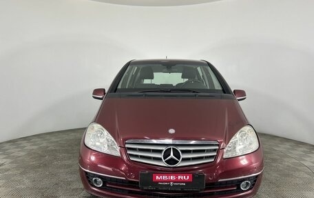 Mercedes-Benz A-Класс, 2009 год, 750 000 рублей, 2 фотография