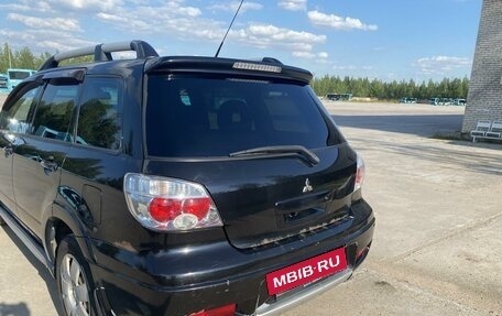 Mitsubishi Outlander III рестайлинг 3, 2007 год, 640 000 рублей, 7 фотография