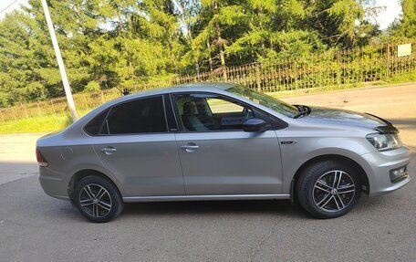 Volkswagen Polo VI (EU Market), 2017 год, 1 300 000 рублей, 3 фотография