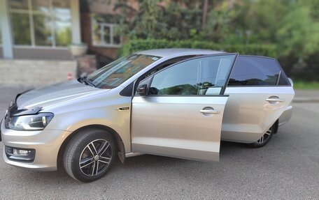 Volkswagen Polo VI (EU Market), 2017 год, 1 300 000 рублей, 5 фотография