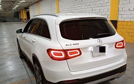 Mercedes-Benz GLC, 2019 год, 3 100 000 рублей, 11 фотография