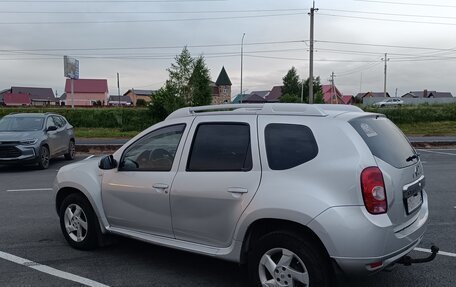 Renault Duster I рестайлинг, 2014 год, 900 000 рублей, 3 фотография