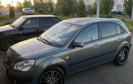 KIA Rio II, 2006 год, 700 000 рублей, 3 фотография