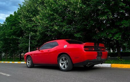 Dodge Challenger III рестайлинг 2, 2019 год, 3 870 000 рублей, 7 фотография