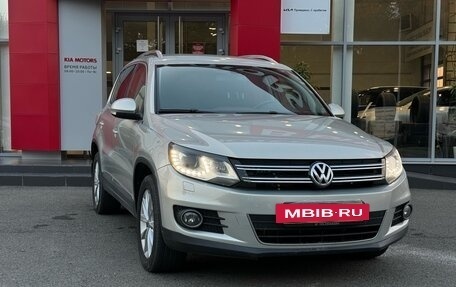 Volkswagen Tiguan I, 2013 год, 1 496 000 рублей, 3 фотография