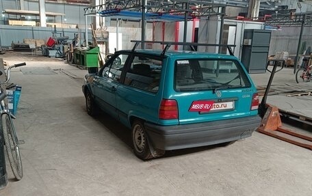 Volkswagen Polo III рестайлинг, 1993 год, 400 000 рублей, 3 фотография