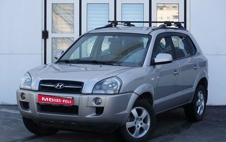 Hyundai Tucson III, 2004 год, 770 000 рублей, 1 фотография