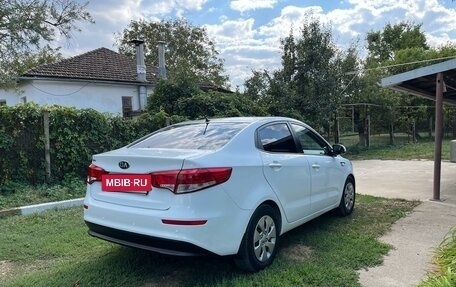 KIA Rio III рестайлинг, 2015 год, 1 100 000 рублей, 5 фотография