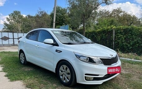 KIA Rio III рестайлинг, 2015 год, 1 100 000 рублей, 3 фотография